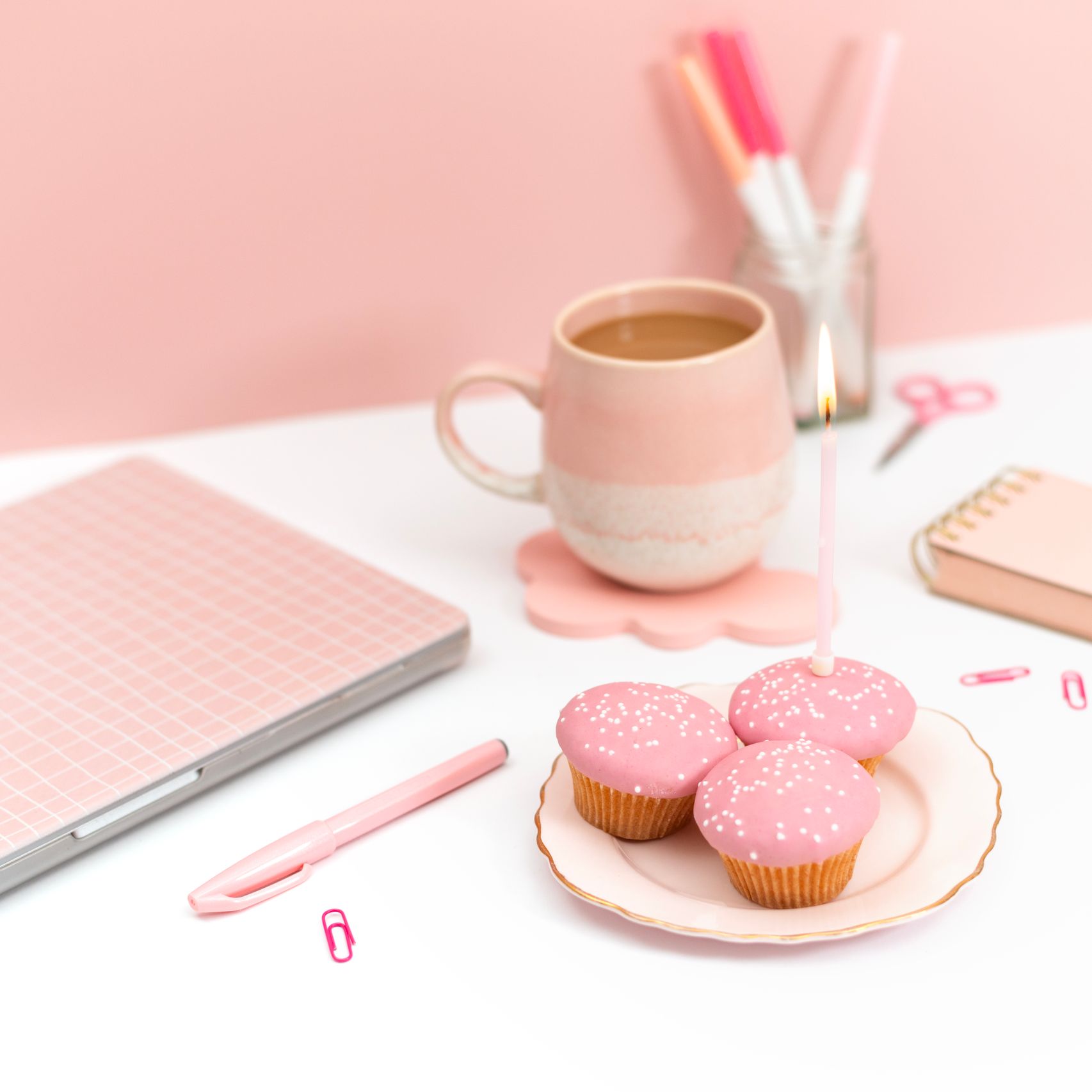 1 One cookies and dress cookie